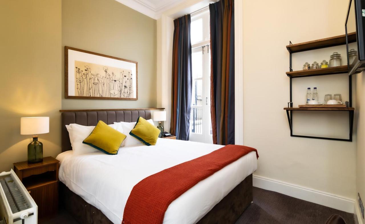 Gardens Hotel 3*