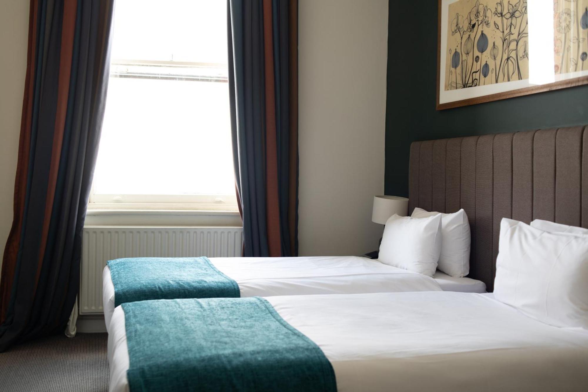 Hotel Gardens Saint Kew